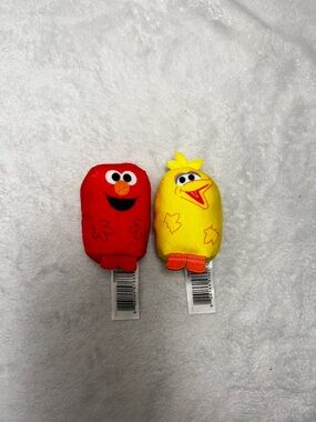 FREE TO ANY BUNDLE OVER $10 Sesame Street Elmo & Big Bird Stuffed Plushie Pals